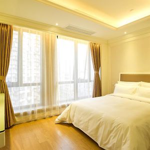 Deluxe One-Bedroom Suite